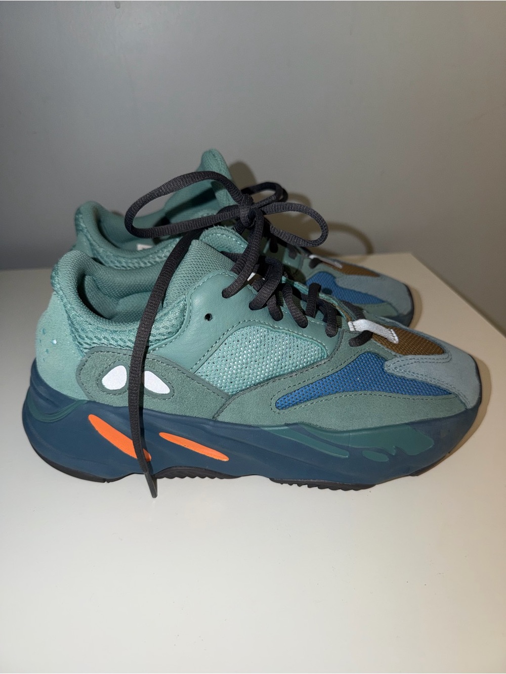 adidas Yeezy Boost 700 Faded Azure 6.5Y Kids Blue Teal Orange Sneakers